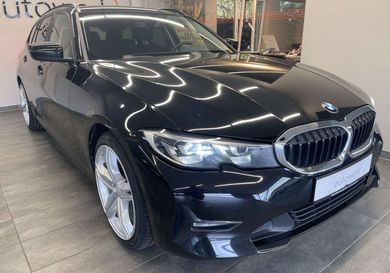 BMW 318, 2022
