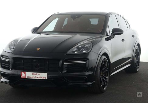 Porsche Cayenne, 2022