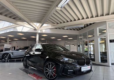 BMW 118, 2023