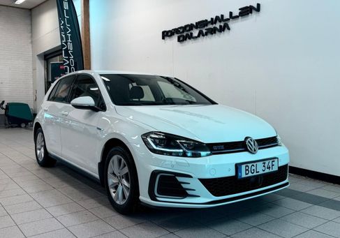 Volkswagen Golf, 2020 3