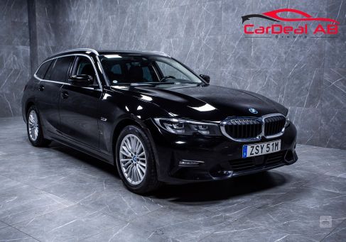 BMW 330, 2022