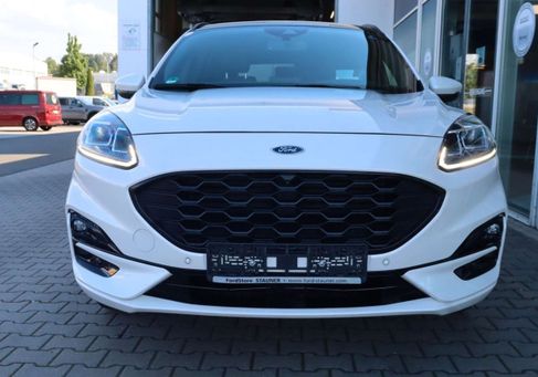 Ford Kuga, 2022