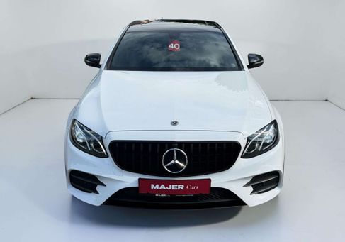Mercedes-Benz E 200, 2020 3