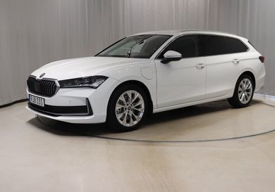 Skoda Superb, 2025