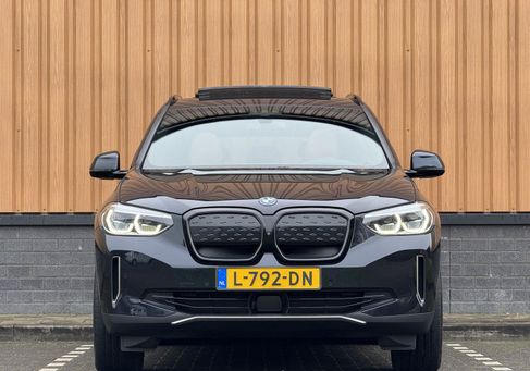 BMW iX, 2021