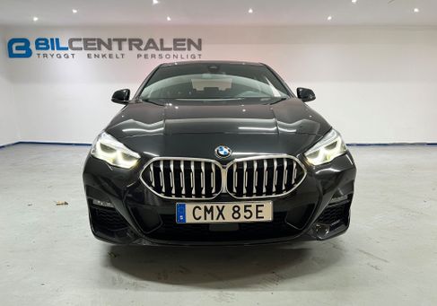 BMW 218, 2021 3
