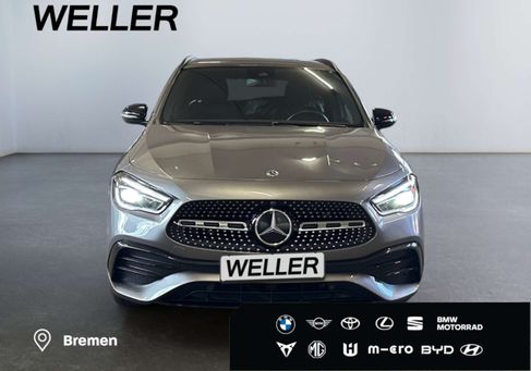 Mercedes-Benz GLA 200, 2021