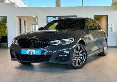 BMW 330, 2019