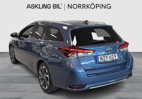 Toyota Auris Touring Sports, 2016