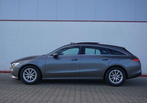 Mercedes-Benz CLA 180, 2021