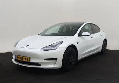 Tesla Model 3, 2022