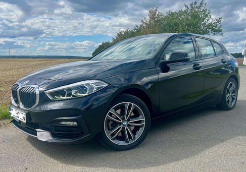 BMW 118, 2022 3