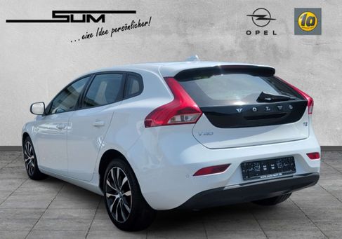 Volvo V40, 2019