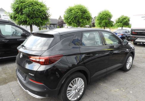 Opel Grandland X, 2021 3