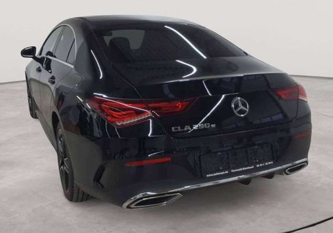 Mercedes-Benz CLA 250, 2022