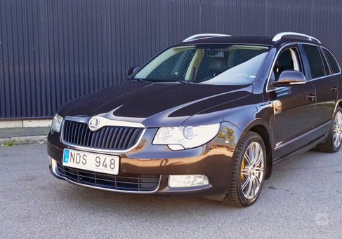 Skoda Superb, 2013