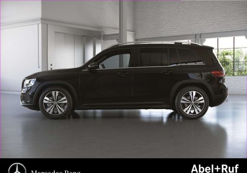 Mercedes-Benz GLB 200, 2023