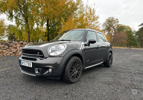 MINI, 2016