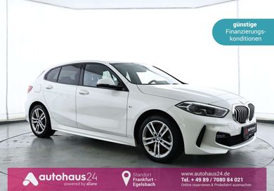 BMW 120, 2023