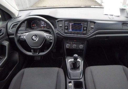 Volkswagen T-Roc, 2019