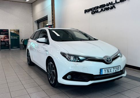 Toyota Auris Touring Sports, 2017