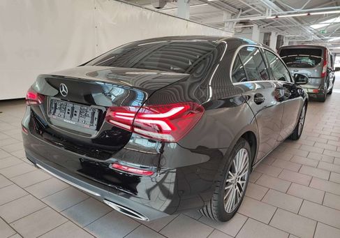 Mercedes-Benz A 200, 2022