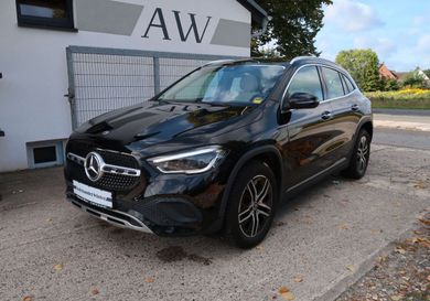 Mercedes-Benz GLA 200, 2020