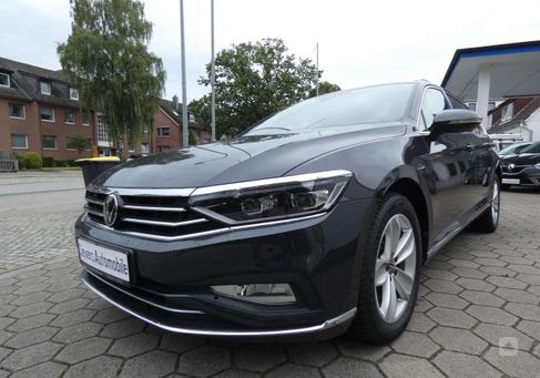 Volkswagen Passat Variant, 2023