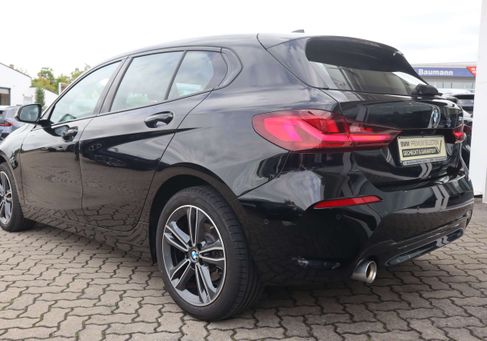 BMW 118, 2022 3