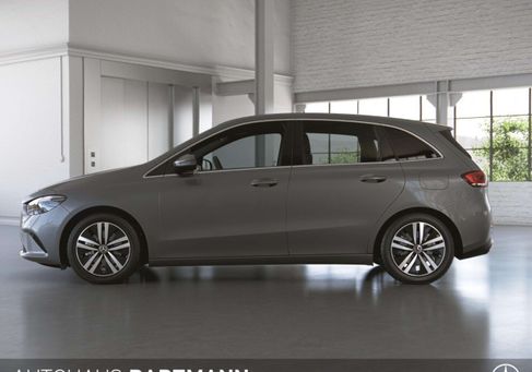 Mercedes-Benz B 200, 2021