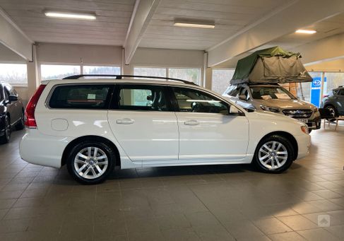 Volvo V70, 2014