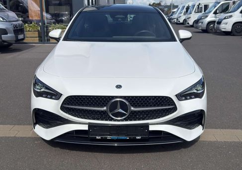 Mercedes-Benz CLA 200, 2024