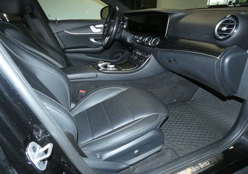 Mercedes-Benz E 220, 2019 3