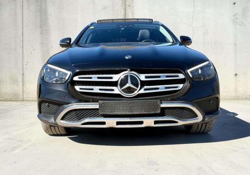 Mercedes-Benz E 220, 2021