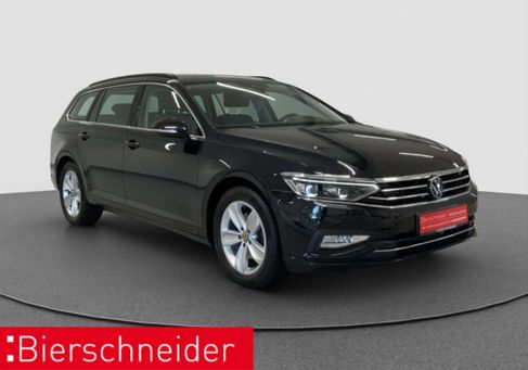 Volkswagen Passat Variant, 2023 3