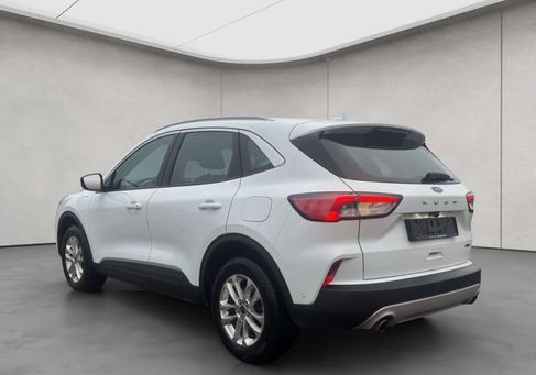 Ford Kuga, 2022