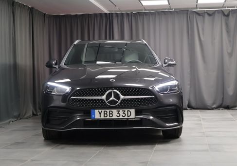 Mercedes-Benz C 300, 2025