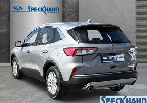 Ford Kuga, 2021