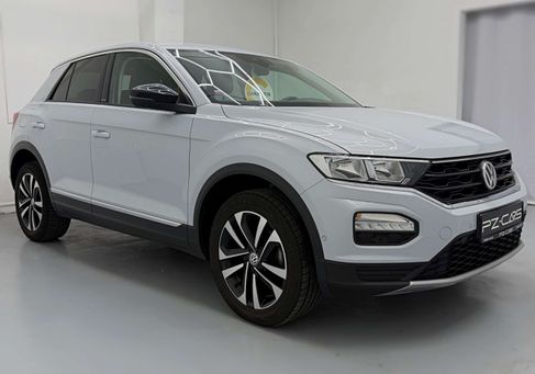 Volkswagen T-Roc, 2020