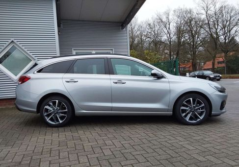 Hyundai i30, 2024 3