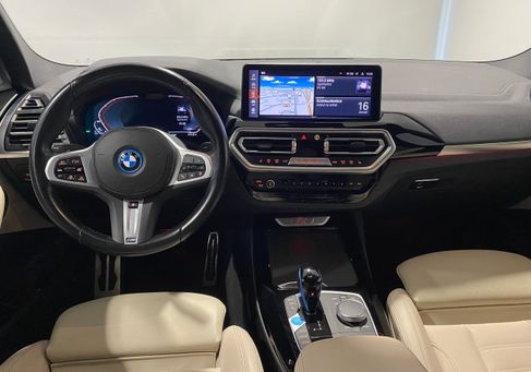 BMW iX, 2022