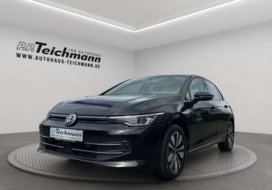 Volkswagen Golf, 2025