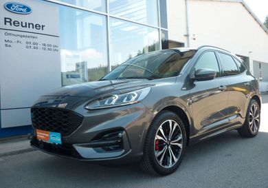 Ford Kuga, 2022