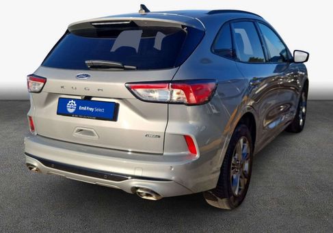 Ford Kuga, 2022
