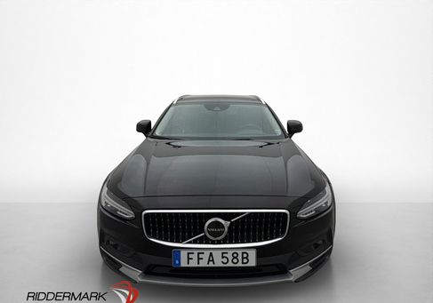 Volvo V90 Cross Country, 2021
