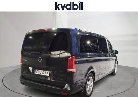 Mercedes-Benz V 220, 2023