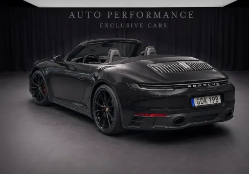 Porsche 911, 2024