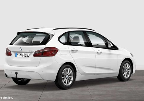 BMW 216, 2021 2
