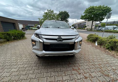 Mitsubishi L200, 2020