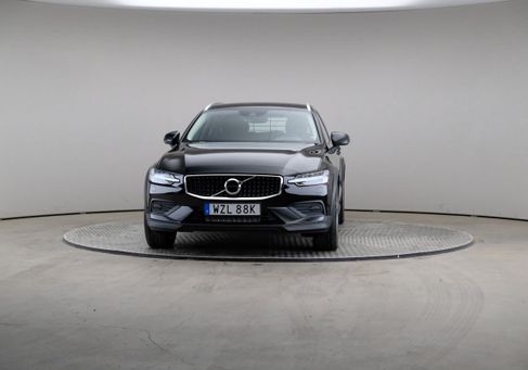 Volvo V60 Cross Country, 2022